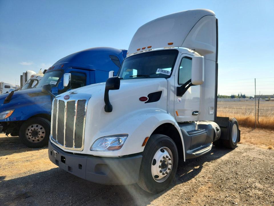 2018 Peterbilt All models VIN 1XPBA48X8JD477878 — COPART salvage auction photo