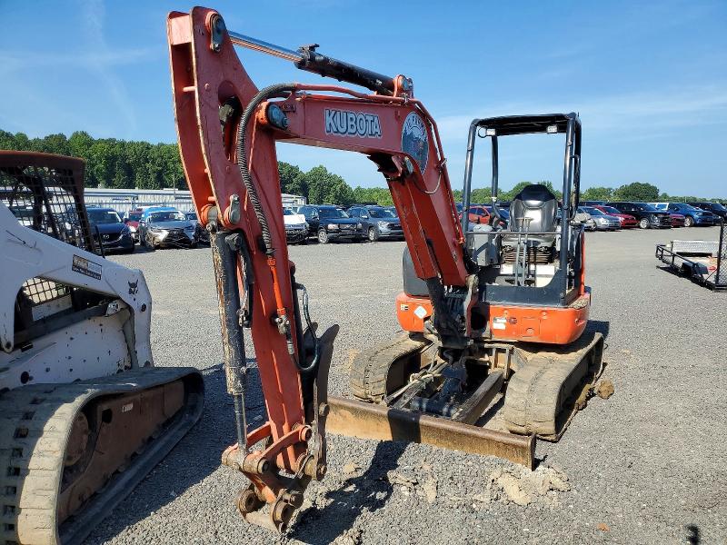 2015 Kubota Constructi VIN JKUK0404V01H23085 COPART salvage auction — WATER/FLOOD, BS, sold $15,200 on 2026-08-28 (photo 2)