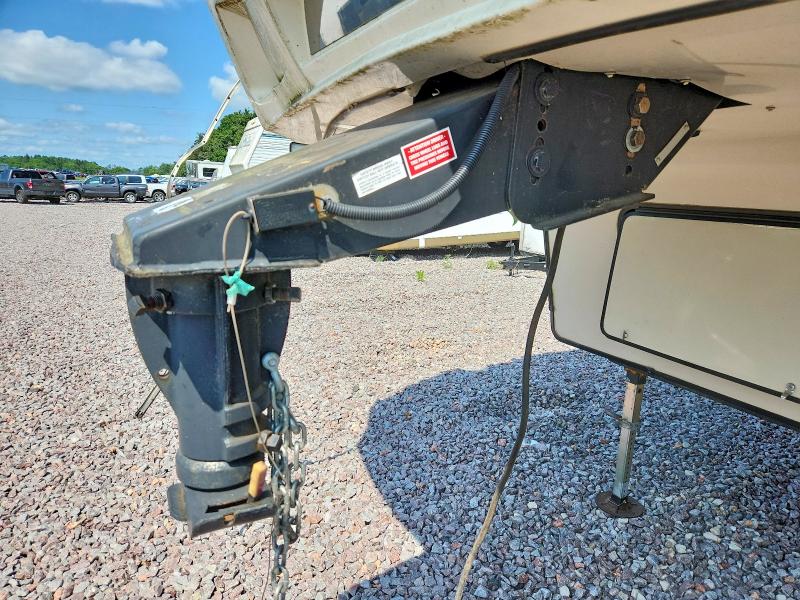 2016 Kutb VIN 4YDF32623G2506665 COPART salvage auction — ROOF, MN - CERT OF TITLE-SALVAGE FLOOD, sold $10 on 2026-10-12 (photo 7)