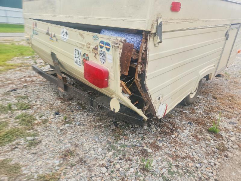 1983 Coach Unknown VIN 1TC1C5022F5000791 COPART salvage auction — REAR END, SB, sold $50 on 2026-08-13 (photo 9)