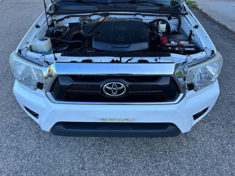 2015 Toyota Tacoma VIN 3TMMU4FN3FM079413 COPART salvage auction — MINOR DENT/SCRATCHES, CT, sold $175 on 2026-08-21 (photo 7)
