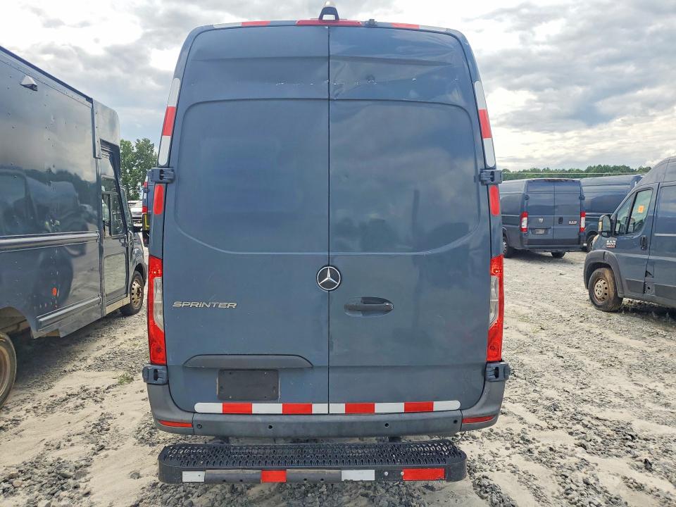 2019 Mercedes-benz Sprinter VIN WD4PF1CD0KP138929 COPART salvage auction — FRONT END, Tn - Certificate Of Title (P), sold $11,100 on 2026-08-24 (photo 6)