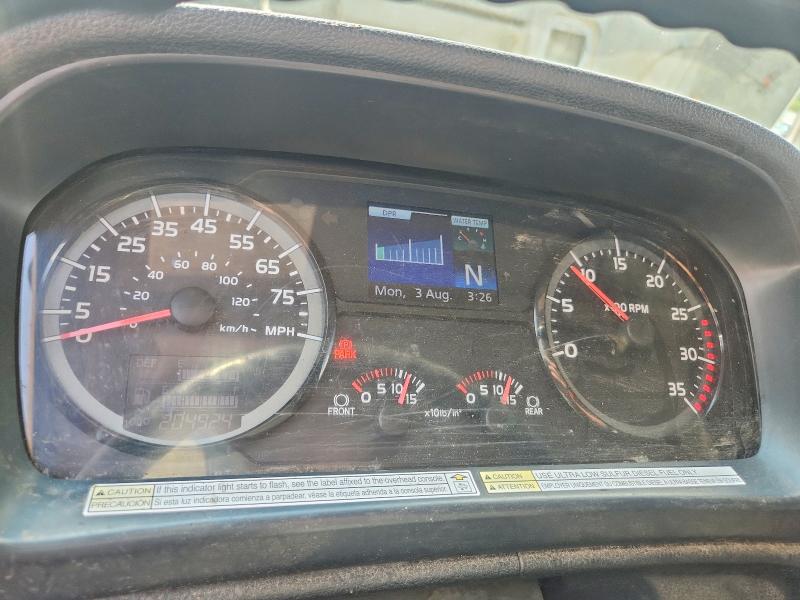 2015 Hino All other VIN 5PVNV8JV6F4S54832 COPART salvage auction — MINOR DENT/SCRATCHES, CT, sold $10,200 on 2026-09-01 (photo 9)