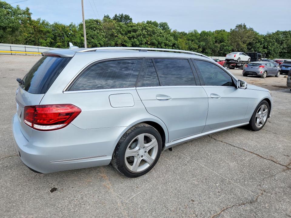2014 Mercedes-benz E-class VIN WDDHH8JB7EA840472 COPART salvage auction — MECHANICAL, OK - CERTIFICATE OF TITLE (P), sold $1,050 on 2026-08-25 (photo 3)