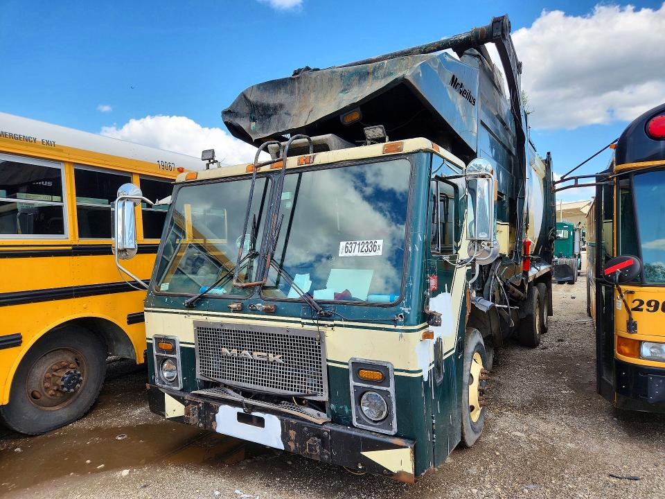 2007 Mack Le613 VIN 1M2AC08C57M012976 COPART salvage auction — MECHANICAL, FL - CERTIFICATE OF DESTRUCTION, sold $1,500 on 2026-09-03 (photo 1)