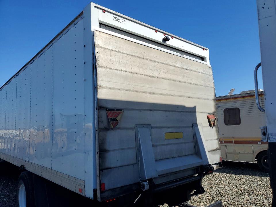 2019 Frht - freightliner VIN 3ALACWFC5KDLC2899 COPART salvage auction — MECHANICAL, CA - DIS/DLR/EXP ONLY CLEAN TITLE, sold $500 on 2026-08-20 (photo 6)
