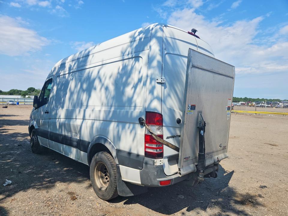 2014 Freightliner Sprinter VIN WDYPF3CC8E5873997 COPART salvage auction — NORMAL WEAR, CT, sold $4,200 on 2026-09-28 (photo 2)