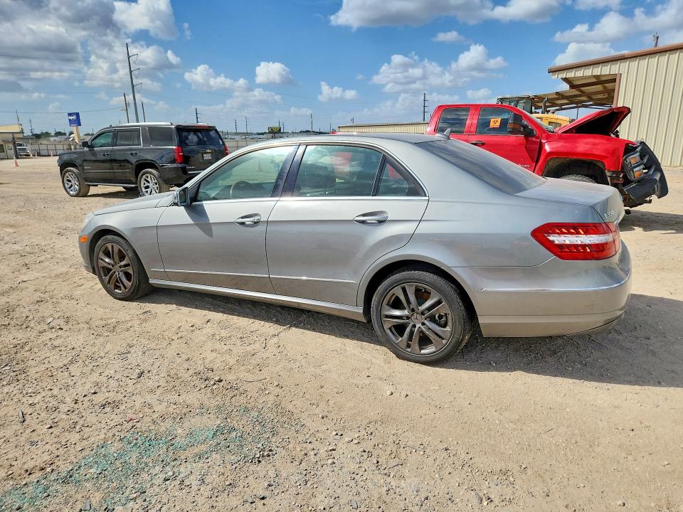 2011 Mercedes-benz E-class VIN WDDHF2EB3BA378291 COPART salvage auction — MECHANICAL, AL - CERTIFICATE OF TITLE, sold $525 on 2026-08-19 (photo 2)