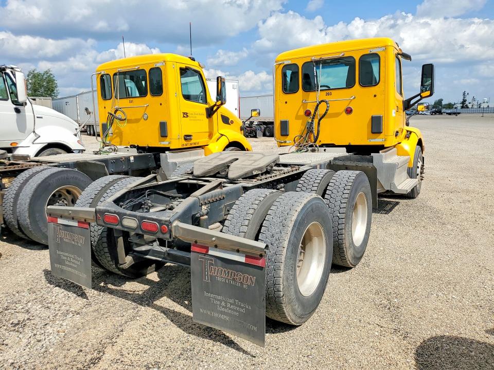 2019 Peterbilt All other VIN 1XPBDP9X3KD610023 COPART salvage auction — NORMAL WEAR, CT, sold $9,000 on 2026-09-01 (photo 3)