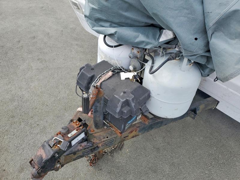 1996 Jaco jay flight VIN 1UJAJ01G3T1BS0180 COPART salvage auction — MINOR DENT/SCRATCHES, CA - DIS/DLR/EXP ONLY CLEAN TITLE, sold $15 on 2026-09-22 (photo 7)