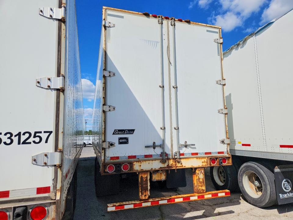 2012 Great dane Dry van VIN 1GRAA0620CT568977 COPART salvage auction — NORMAL WEAR, AZ - CERT OF TITLE - SALVAGE, sold $2,150 on 2026-09-24 (photo 2)
