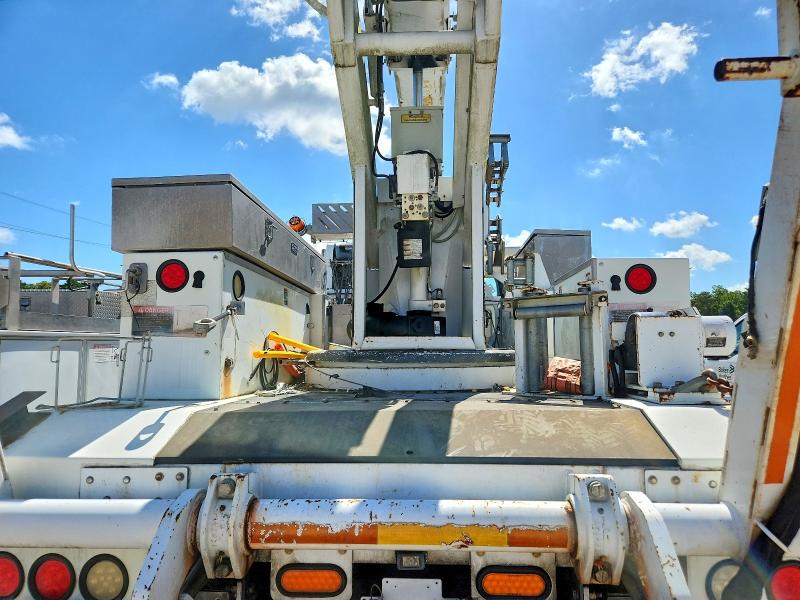 2014 Freightliner All other VIN 1FVACXDT7EHFM5119 COPART salvage auction — MINOR DENT/SCRATCHES, CT, sold $6,700 on 2026-08-18 (photo 6)
