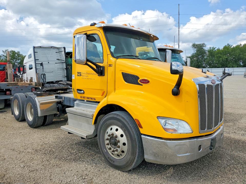 2019 Peterbilt All other VIN 1XPBDP9X3KD610023 COPART salvage auction — NORMAL WEAR, CT, sold $9,000 on 2026-09-01 (photo 4)