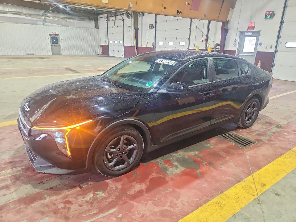 2026 Kia All other VIN 3KPFT4DE0TE249442 COPART salvage auction — FRONT END, VA - CERTIFICATE OF TITLE, sold $13,100 on 2026-08-19 (photo 1)