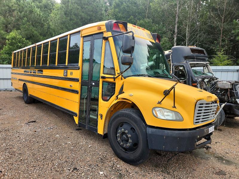 2010 Thomas All other VIN 4UZABRDT5ACAR3412 COPART salvage auction — FRONT END, ST, sold $300 on 2026-09-24 (photo 1)