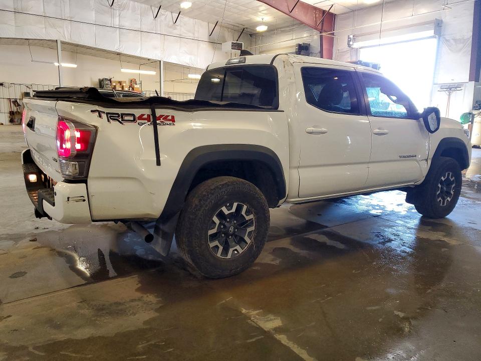 2023 Toyota Tacoma VIN 3TMCZ5AN7PM611225 COPART salvage auction — ROLLOVER, Mn - Cert Of Title-Salvage, sold $12,700 on 2026-08-24 (photo 3)