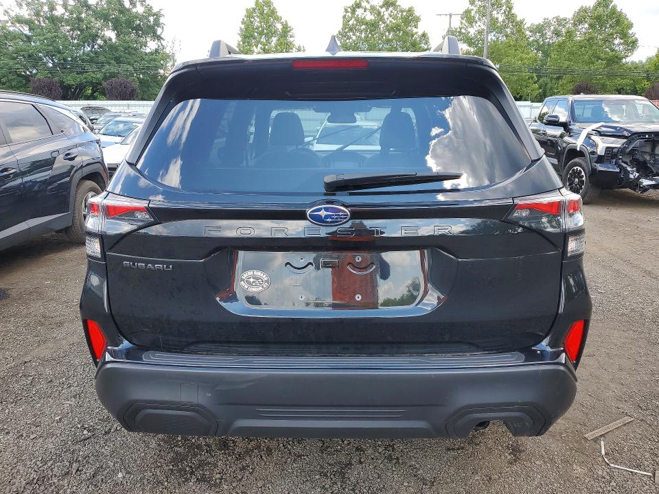 2025 Subaru Forester VIN JF2SLDDC7SH422431 COPART salvage auction — WATER/FLOOD, CT - CERT OF TITLE-FLOOD SALVAGE, sold $10,100 on 2026-08-21 (photo 6)