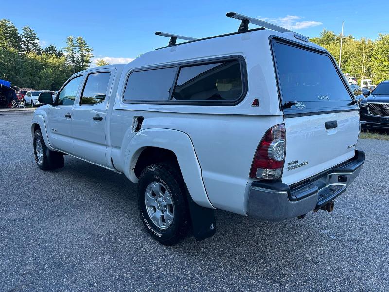 2015 Toyota Tacoma VIN 3TMMU4FN3FM079413 COPART salvage auction — MINOR DENT/SCRATCHES, CT, sold $175 on 2026-08-21 (photo 3)