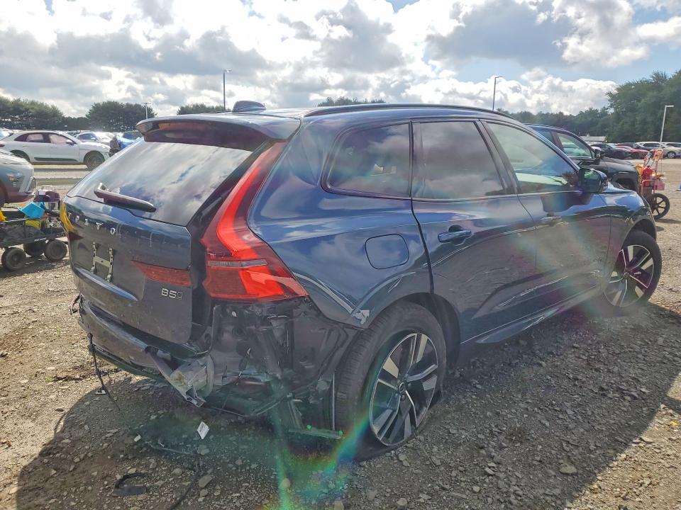 2026 Volvo Xc60 VIN YV4M12RC3T1480909 COPART salvage auction — ALL OVER, MA - CERTIFICATE OF TITLE, sold $14,200 on 2026-08-19 (photo 3)