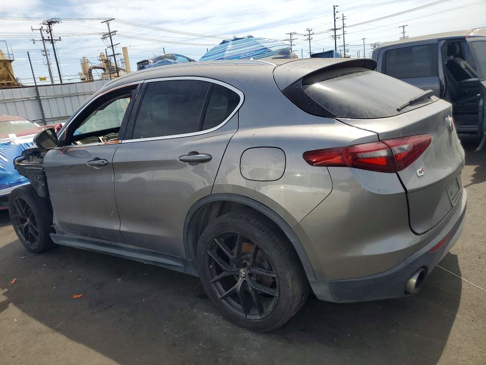 2018 Alfa romeo Stelvio VIN ZASFAKBN3J7B59865 COPART salvage auction — STRIPPED, Mt - Dis/Dlr/Exp Only Clean Title, sold $2,500 on 2026-09-21 (photo 2)