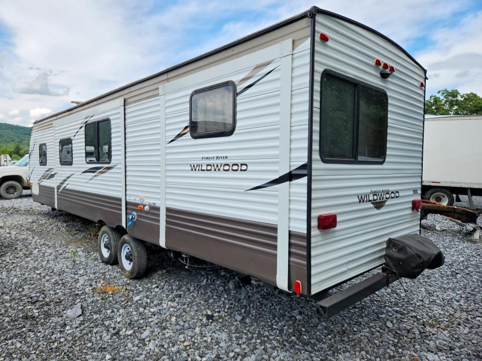 2018 Wildwood Forest riv VIN 4X4TWDH21JA263970 COPART salvage auction — NORMAL WEAR, CT, sold $4,750 on 2026-08-25 (photo 2)