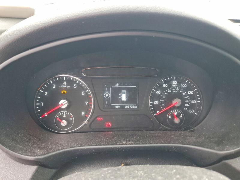 2017 Kia Sorento VIN 5XYPG4A52HG213274 COPART salvage auction — MECHANICAL, TN - CERTIFICATE OF TITLE, sold $1,350 on 2026-10-14 (photo 9)