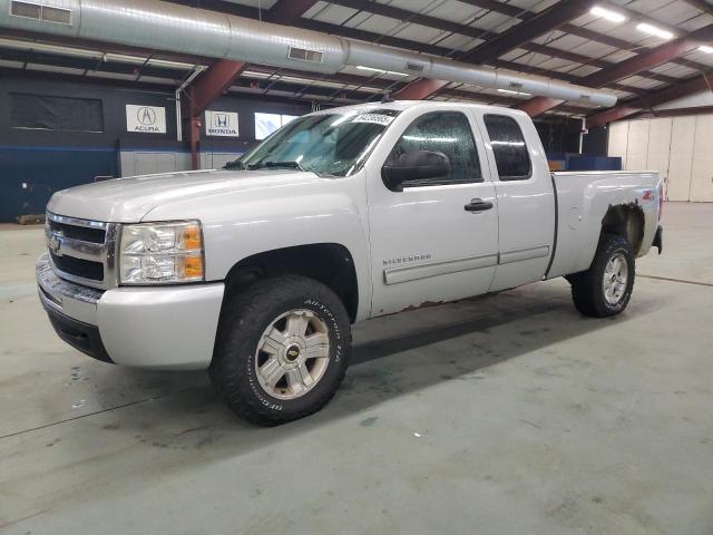 2010 Chev All models VIN 1GCSKSE31AZ109324 COPART salvage auction — MINOR DENT/SCRATCHES, MI - CERTIFICATE OF TITLE, sold $1,550 on 2026-07-30 (photo 1)