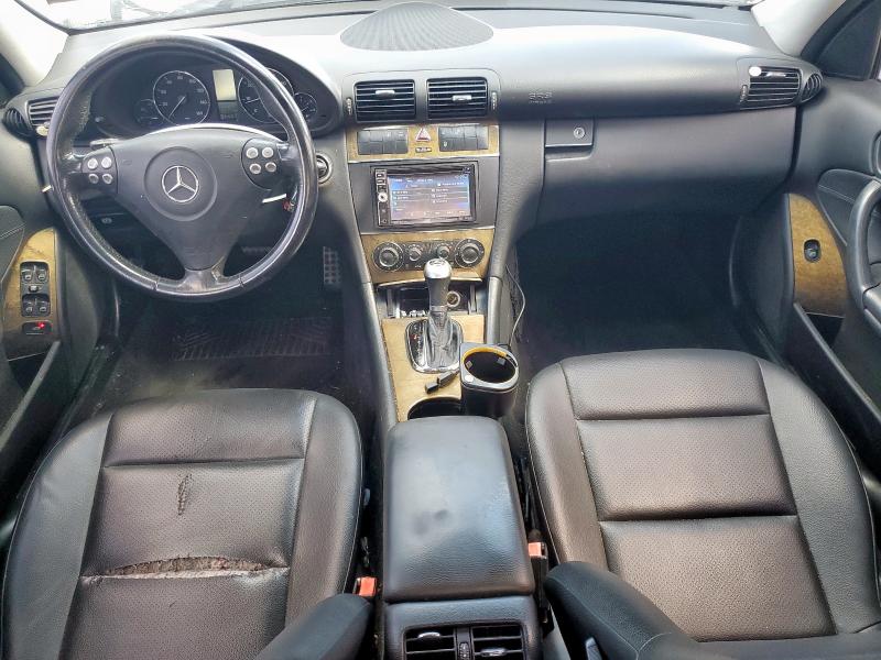 2007 Mercedes-benz C class VIN WDBRF52H67F894033 COPART salvage auction — REAR END, Tx - Salvage Vehicle Title, sold $525 on 2026-08-20 (photo 8)