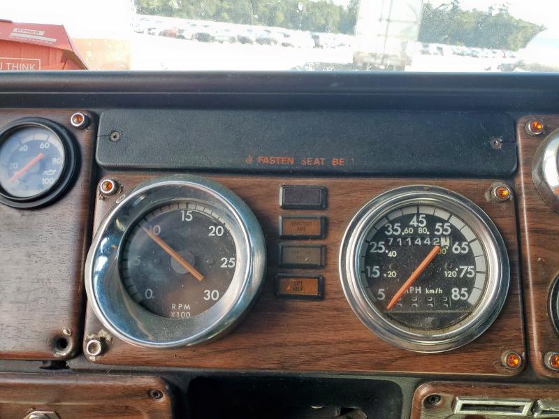 2001 Freightliner All models VIN 1FUJAHCG61LG86064 COPART salvage auction — FRONT END, TX - SALVAGE VEHICLE TITLE, sold $5,600 on 2026-07-09 (photo 8)