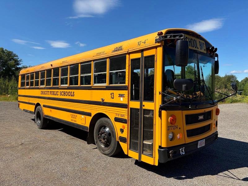 2014 Thomas Built VIN 1T88P9E17E1271027 COPART salvage auction — NORMAL WEAR, MA - CERTIFICATE OF TITLE (P), sold $150 on 2026-10-02 (photo 1)