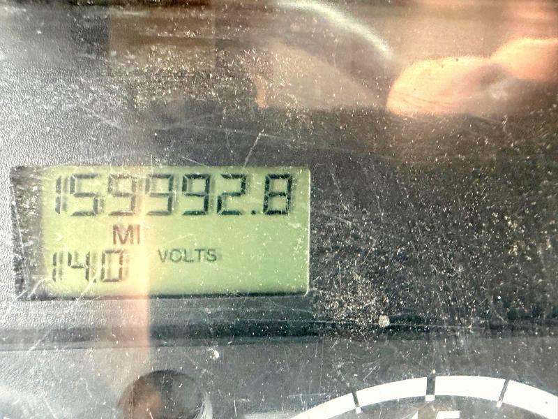 2015 Freightliner All other VIN 4UZABRDU4FCFW9648 COPART salvage auction — NORMAL WEAR, MA - CERTIFICATE OF TITLE (P), sold $700 on 2026-10-02 (photo 8)