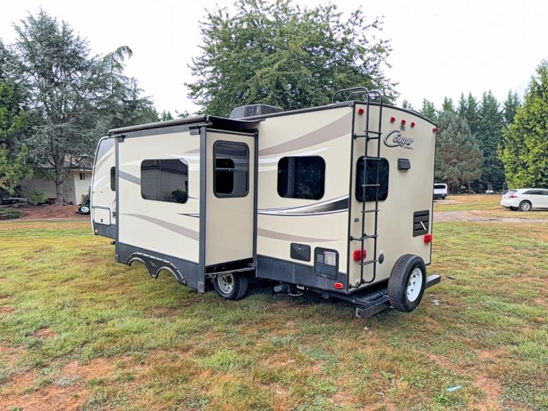 2018 Keystone All models VIN 4YDT24S24JC500169 COPART salvage auction — MINOR DENT/SCRATCHES, RT, sold $9,200 on 2026-09-08 (photo 3)