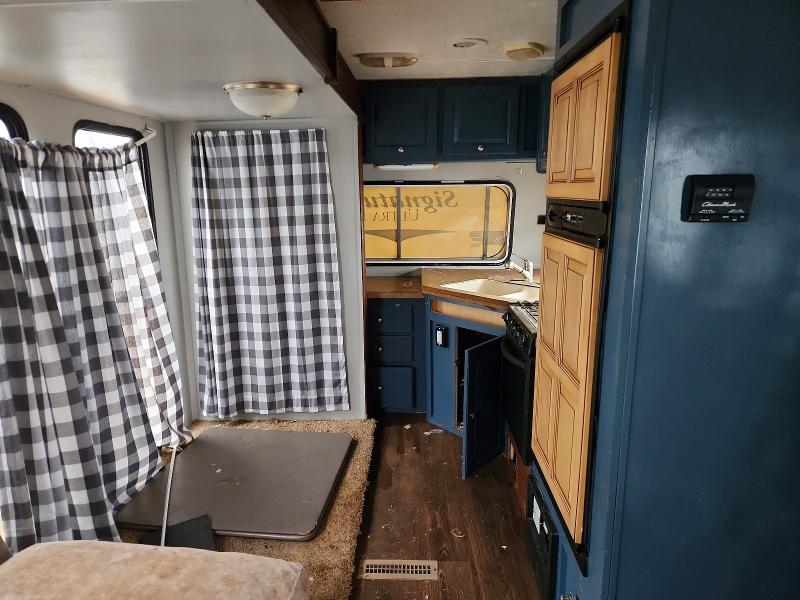 2012 Rockwood Trailers VIN 4X4TRLG25C1843700 COPART salvage auction — MINOR DENT/SCRATCHES, DV, sold $325 on 2026-09-15 (photo 6)