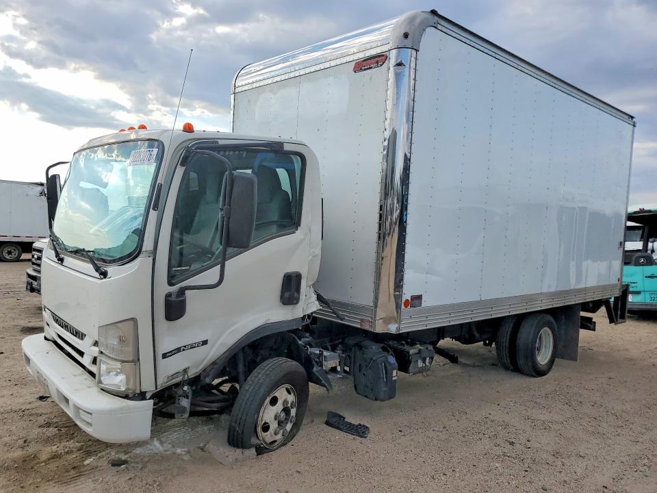 2018 Isuzu Npr VIN JALB4W178J7F00123 — COPART salvage auction photo