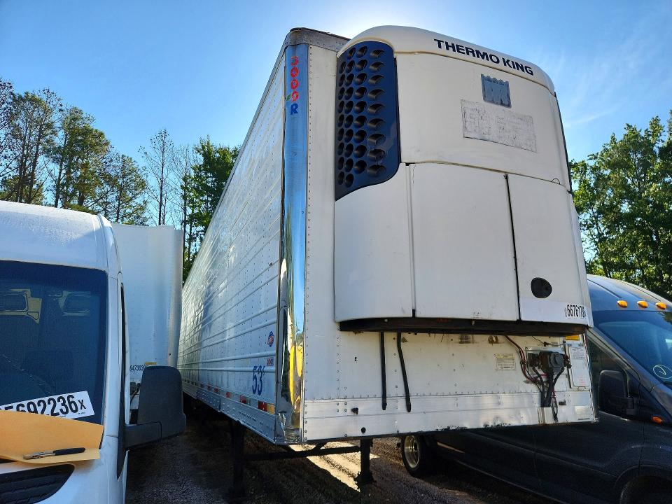 2014 Utility tr VIN 1UYVS2532EU813615 COPART salvage auction — SIDE, IL - DEALER ONLY SALVAGE TITLE, sold $2,850 on 2026-09-24 (photo 4)