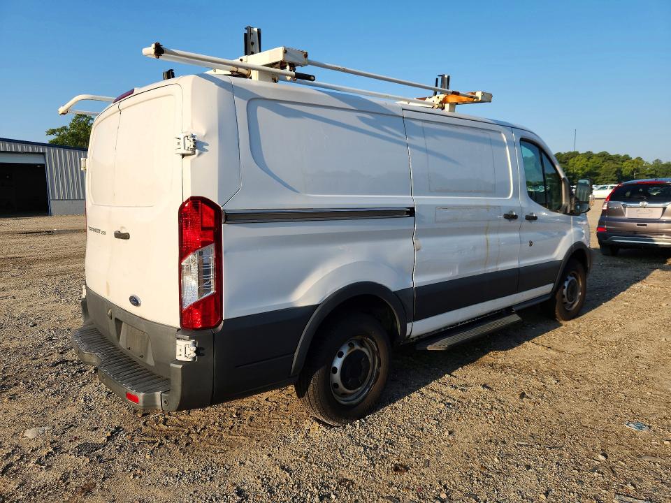 2016 Ford Transit VIN 1FTYR1YM7GKB29440 COPART salvage auction — MECHANICAL, VA - CERTIFICATE OF TITLE, sold $0 on 2026-10-09 (photo 3)