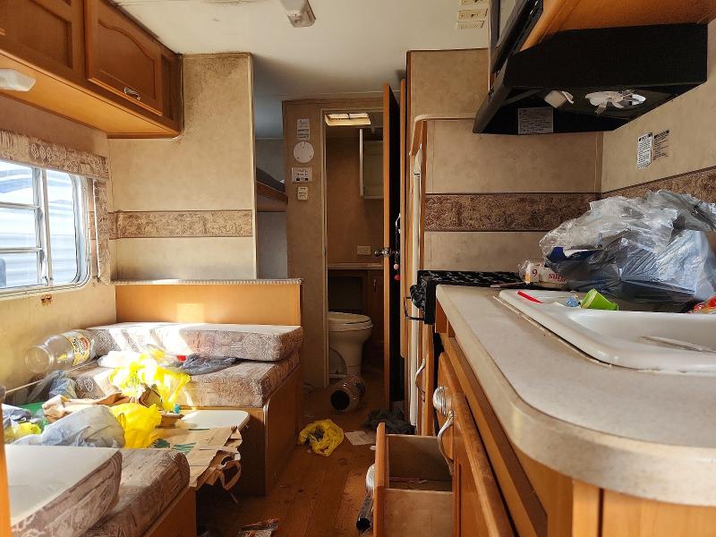 1999 Gulf stream Ameri-lite VIN 1NL1GTL2561070069 COPART salvage auction — FRONT END, CT, sold $35 on 2026-09-21 (photo 8)