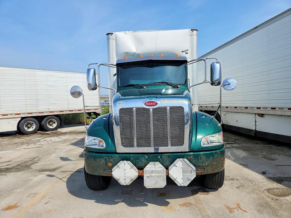 2019 Peterbilt All other VIN 2NP3KM8X9KM237889 COPART salvage auction — ROOF, CT, sold $10,700 on 2026-09-15 (photo 5)
