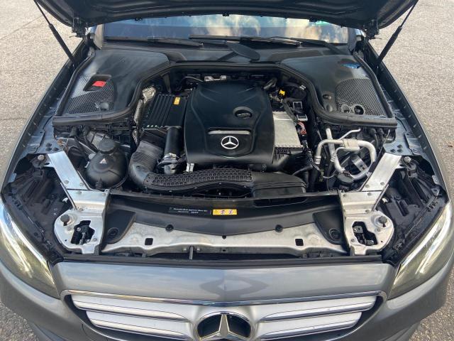2017 Mercedes-Benz E-Class VIN WDDZF4KBXHA066742 COPART salvage auction — MINOR DENT/SCRATCHES, PA - CERT OF TITLE (P), sold $15,300 on 2023-12-15 (photo 8)