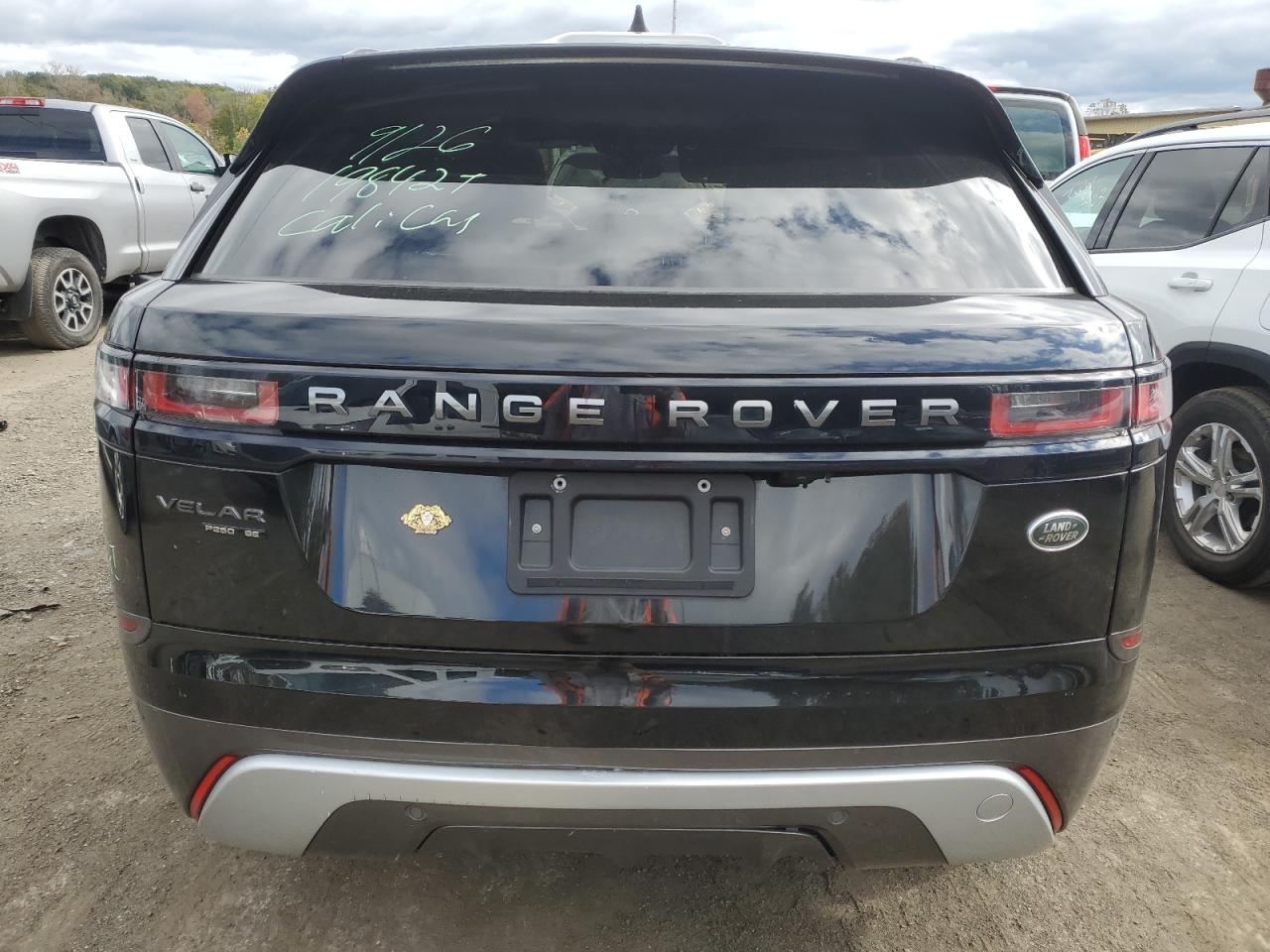 2019 Land Rover Rangerover VIN SALYL2EX7KA779463 COPART salvage auction — Side, NJ - CERT OF TITLE-SALVAGE, sold $16,300 on 2025-06-03 (photo 6)