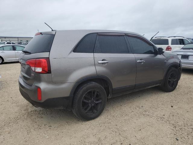 2014 Kia Sorento VIN 5XYKT3A6XEG535990 COPART salvage auction — WATER/FLOOD, FL - CERT OF TITLE-SLVG REBLD FLOOD, sold $500 on 2024-12-23 (photo 3)