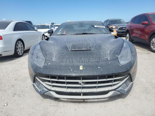 2017 Ferrari F12 Berlinetta VIN ZFF74UFA8H0220199 COPART salvage auction — WATER/FLOOD, FL - CERT OF TITLE-SLVG REBLD FLOOD, sold $68,500 on 2024-12-02 (photo 5)