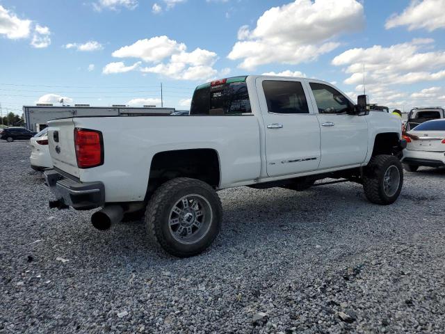 2015 Chevrolet All models VIN 1GC1KWE82FF667349 COPART salvage auction — MINOR DENT/SCRATCHES, Fl - Cert Of Title W/Slvg History, sold $13,000 on 2026-07-28 (photo 3)