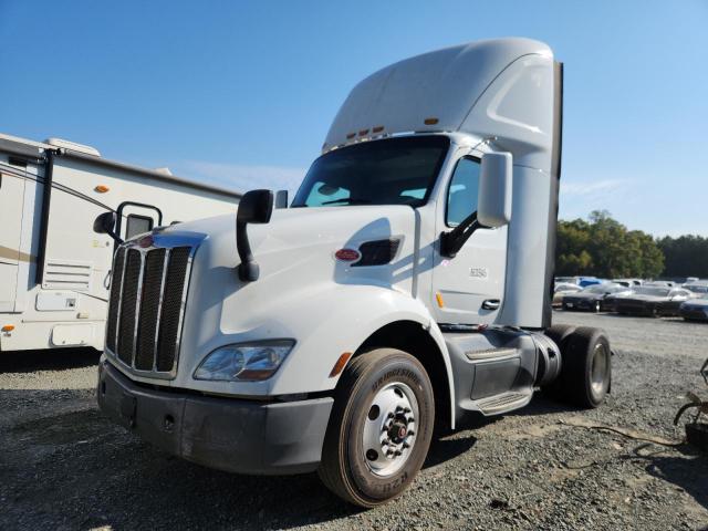 2017 Peterbilt tractor All models VIN 1XPBA48X2HD428511 COPART salvage auction — MINOR DENT/SCRATCHES, IN - CERTIFICATE OF TITLE, sold $10,100 on 2026-07-16 (photo 2)