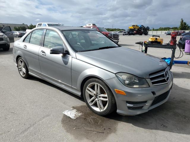 2014 Mercedes-benz C class VIN WDDGF4HBXEA932708 COPART salvage auction — MECHANICAL, Ky - Red Salvage Non-Rebuildable, sold $1,350 on 2026-07-09 (photo 4)