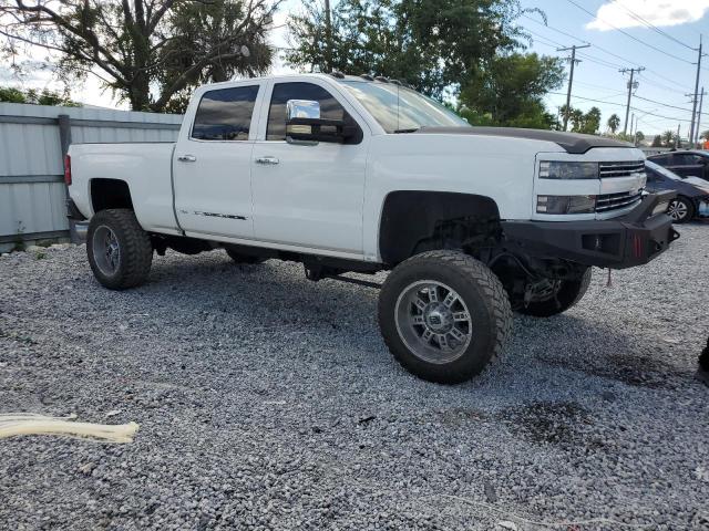 2015 Chevrolet All models VIN 1GC1KWE82FF667349 COPART salvage auction — MINOR DENT/SCRATCHES, Fl - Cert Of Title W/Slvg History, sold $13,000 on 2026-07-28 (photo 4)