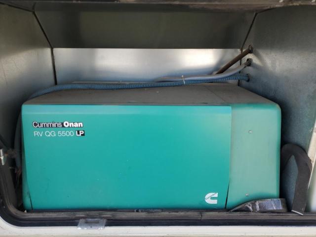 2015 Redwood Fifth whee VIN 4V0FC3825FR005326 COPART salvage auction — REAR END, CA - SALVAGE CERTIFICATE, sold $1,900 on 2026-07-09 (photo 7)