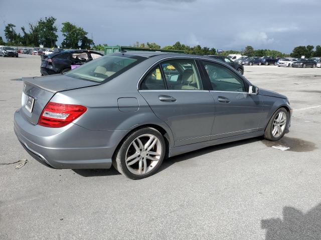 2014 Mercedes-benz C class VIN WDDGF4HBXEA932708 COPART salvage auction — MECHANICAL, Ky - Red Salvage Non-Rebuildable, sold $1,350 on 2026-07-09 (photo 3)