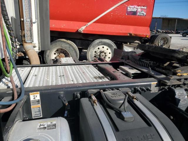 2018 Peterbilt All models VIN 1XPBA48X3JD477710 COPART salvage auction — NORMAL WEAR, IN - CERTIFICATE OF TITLE, sold $8,700 on 2026-07-06 (photo 6)