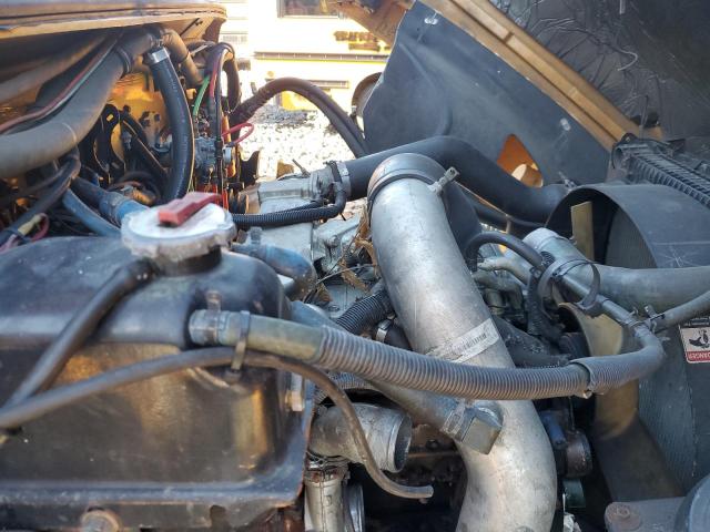 2005 Freightliner Saf-t-line VIN 4UZAAXCS15CU88075 COPART salvage auction — NORMAL WEAR, NY - CERTIFICATE OF TITLE, sold $1,400 on 2026-07-09 (photo 7)